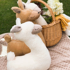 Soft Toy-Pillow „Alpaka“ 🦙✨ – Kuscheliges Kissen & Spielgefährte