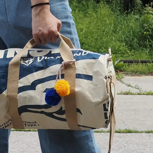 🧳 Bag “SPORTY” XL – Upcycling-Reisetasche (60×30 cm)